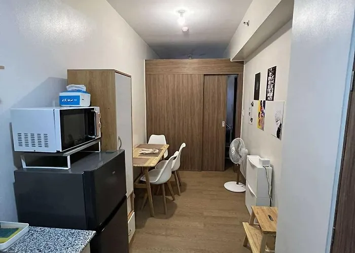 Owls Nest Staycation Apartamento *